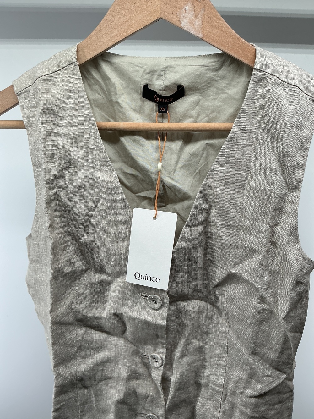 100% European Linen Vest - Picture 3 of 3